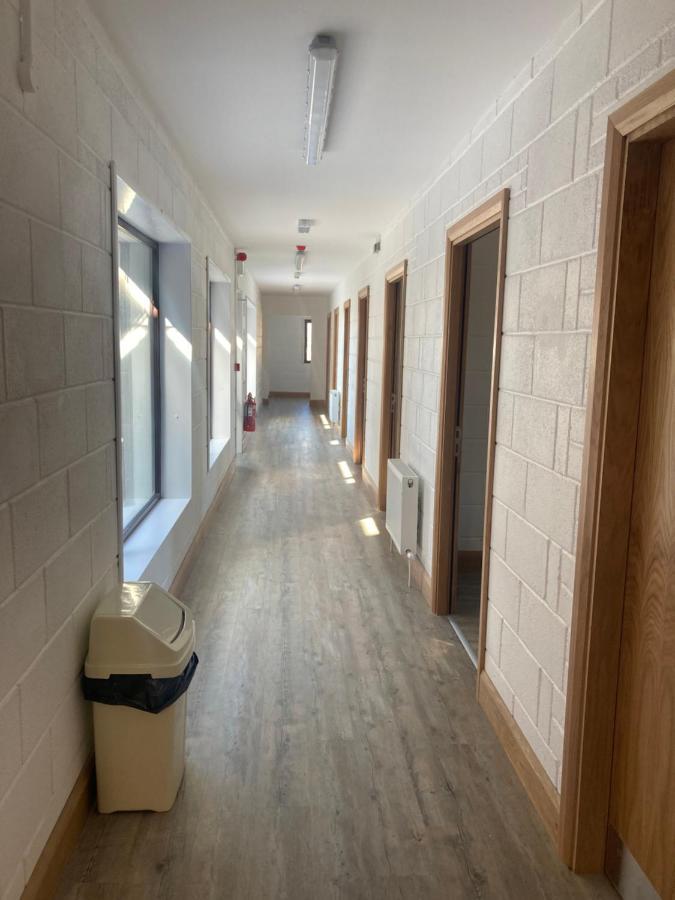 Achill Surf Centre Vandrehjem Bellanasally Eksteriør billede