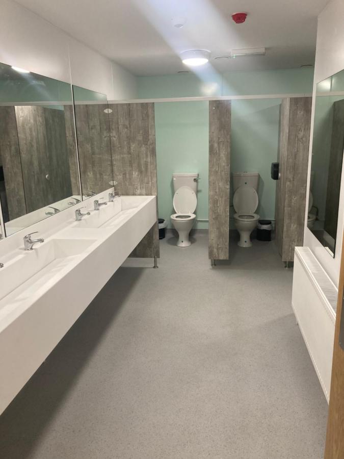 Achill Surf Centre Vandrehjem Bellanasally Eksteriør billede