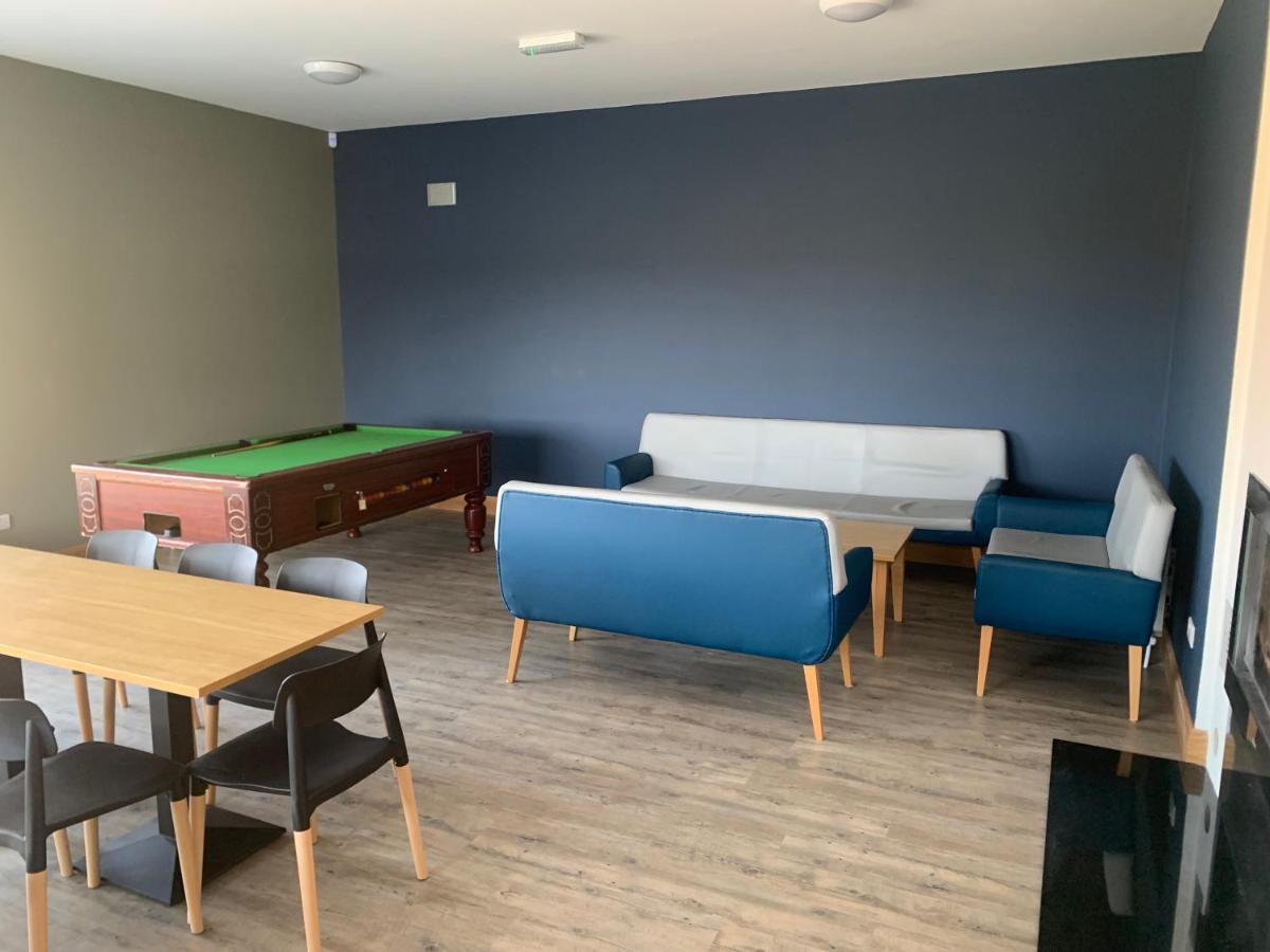 Achill Surf Centre Vandrehjem Bellanasally Eksteriør billede