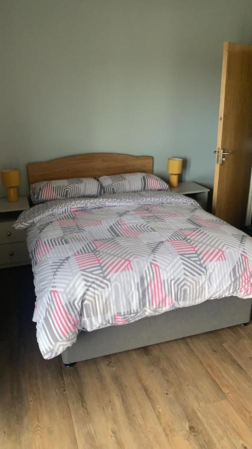 Achill Surf Centre Vandrehjem Bellanasally Eksteriør billede