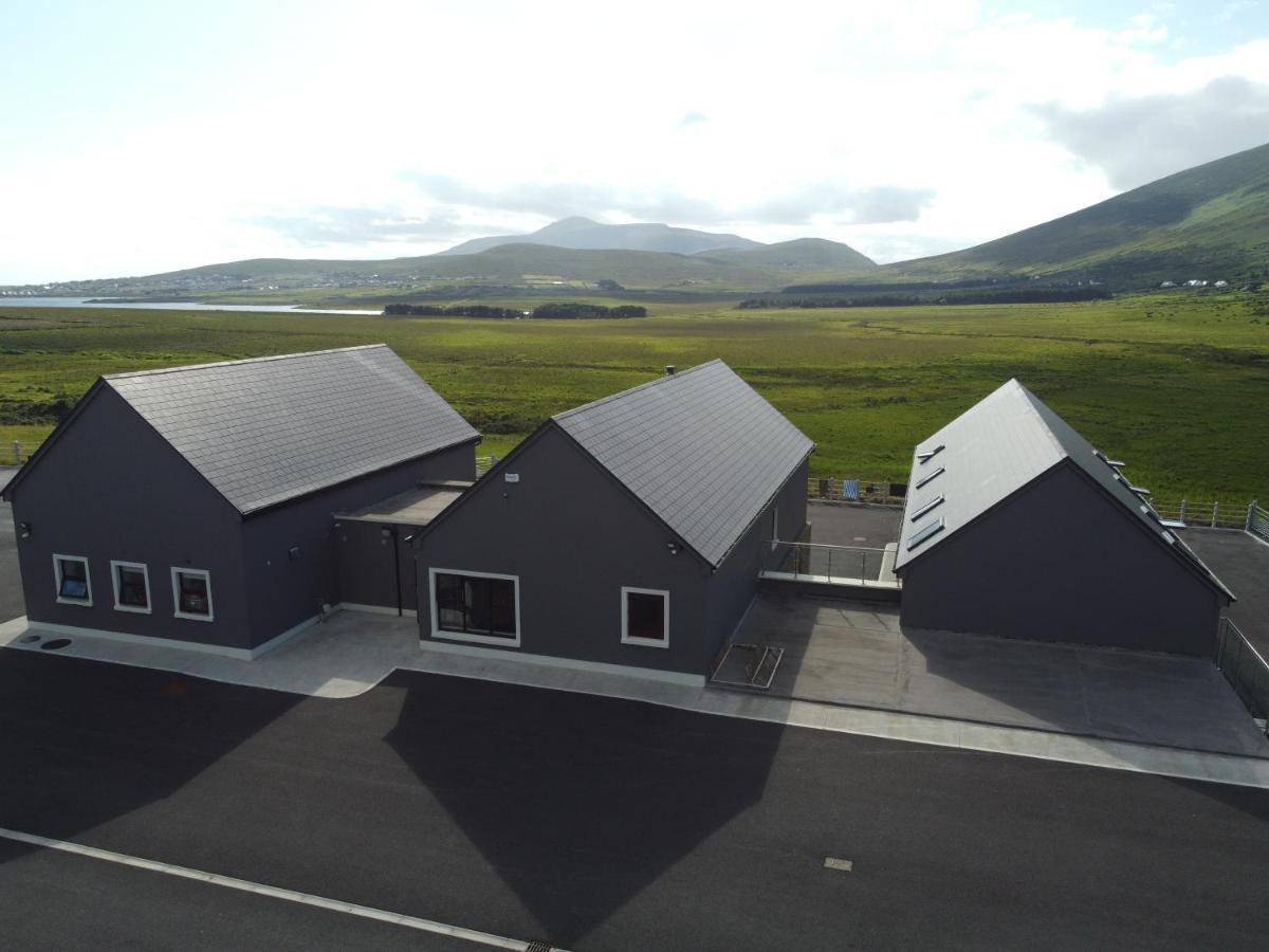 Achill Surf Centre Vandrehjem Bellanasally Eksteriør billede