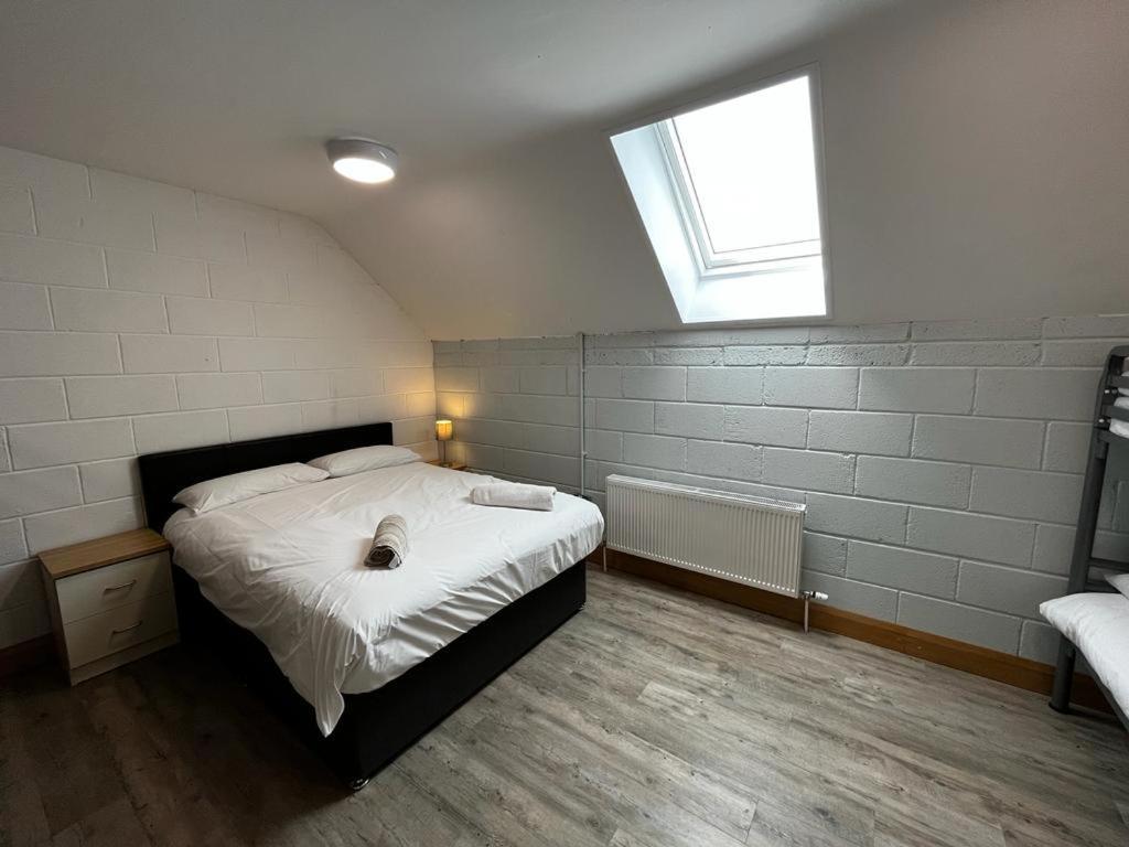 Achill Surf Centre Vandrehjem Bellanasally Eksteriør billede