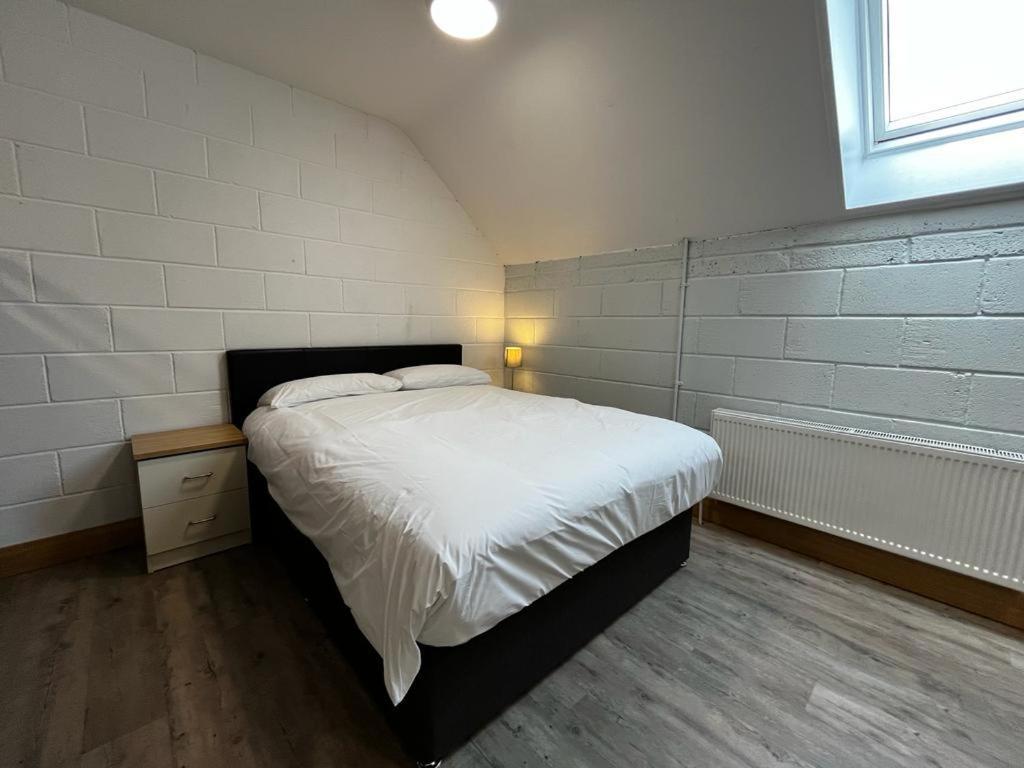 Achill Surf Centre Vandrehjem Bellanasally Eksteriør billede